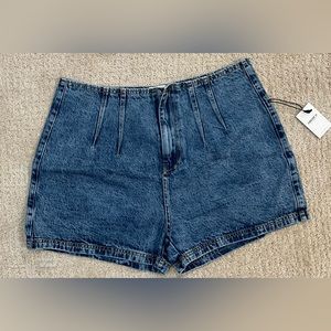Forever 21 acid wash short, high waisted with zipper - NEW!